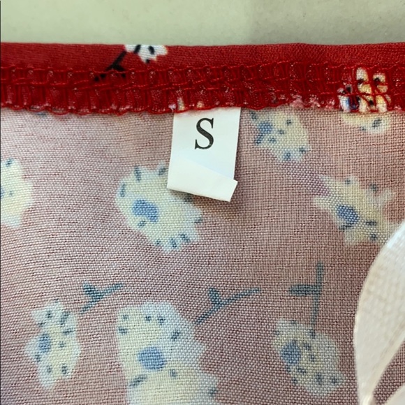 Red dress with white flowers - Picture 9 of 9